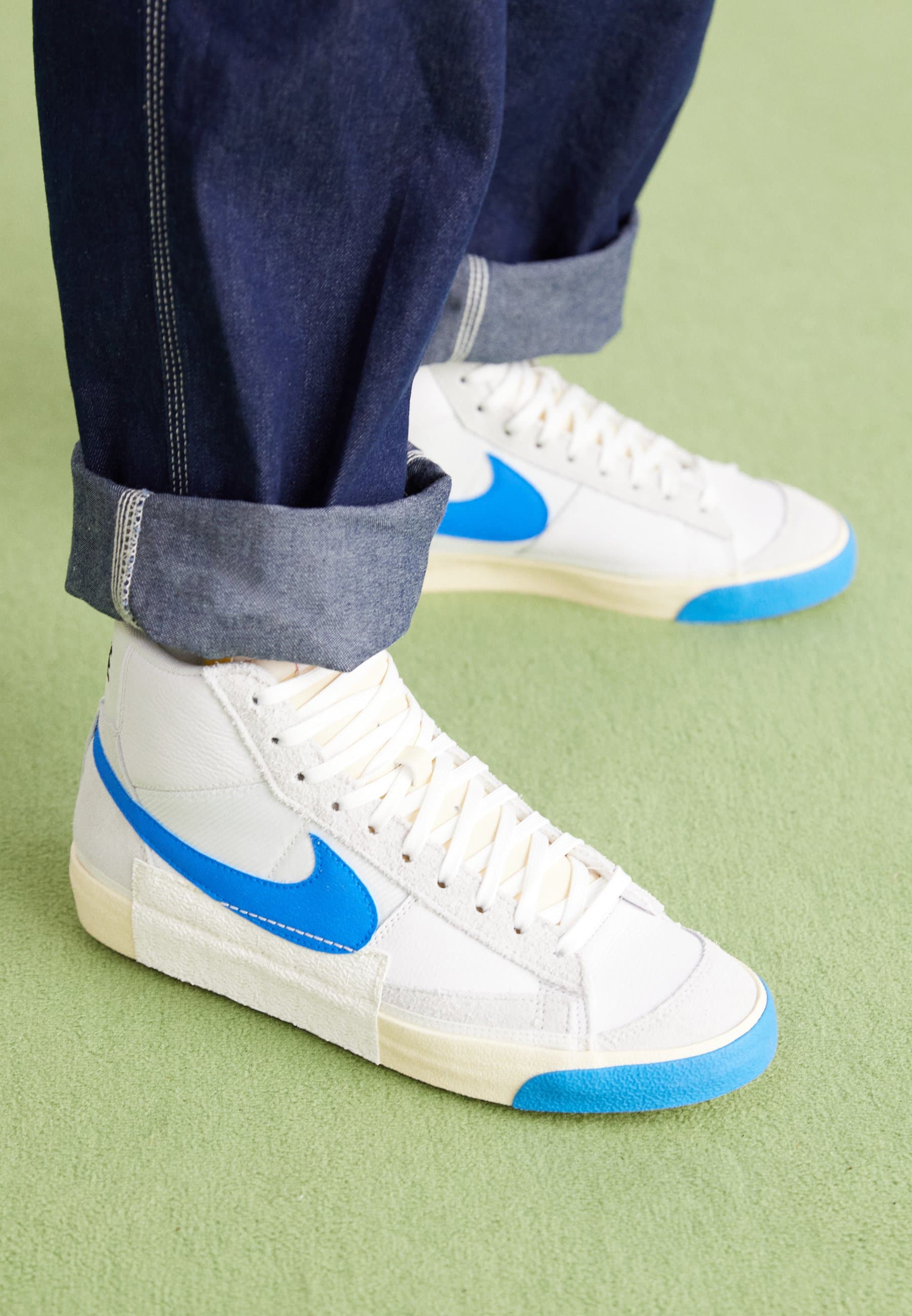 Nike Blazer Mid '77 — Blanc / Noir vintage