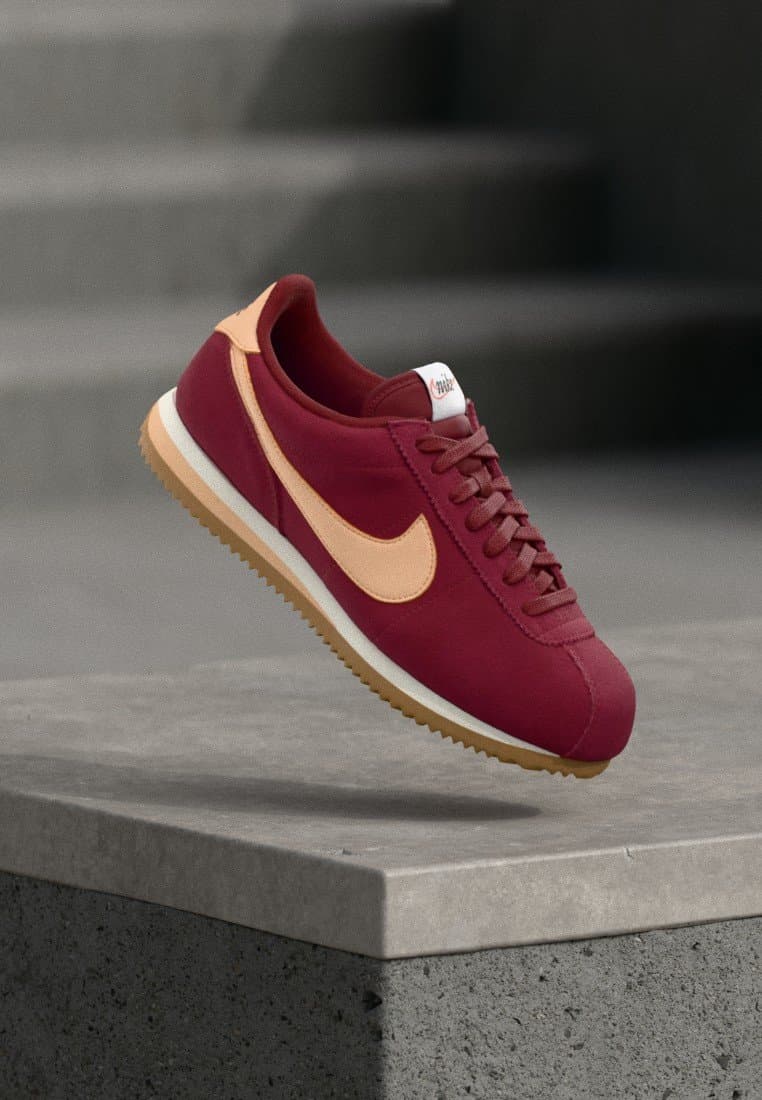 Nike Cortez — Blanc / Rouge